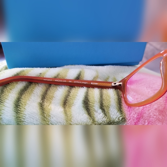 141 eyeglasses red with case - Picture 4 of 6